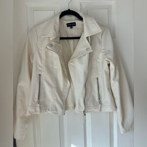 New Look Moto Jacket - Women’s Cream Color, Faux Leather, Moto Jacket. Size PL